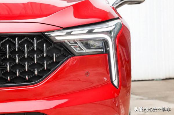 第三代奔騰B70:“厚道”的B級車,顏值大氣穩重,僅售9.99萬元起 第三代奔騰B70:“厚道”的B級車,顏值大氣穩重,僅售9.99萬元起