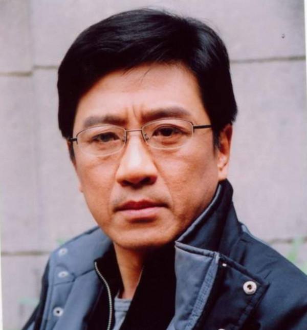 8個娶了初戀的男明星,幾十年沒緋聞,王雷、黃渤一生只愛一個人 8個娶了初戀的男明星,幾十年沒緋聞,王雷、黃渤一生只愛一個人