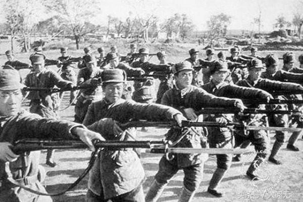 武中奇:讓陳毅推崇的書法大家,抗戰時曾用步槍打下日軍轟炸機 武中奇:讓陳毅推崇的書法大家,抗戰時曾用步槍打下日軍轟炸機