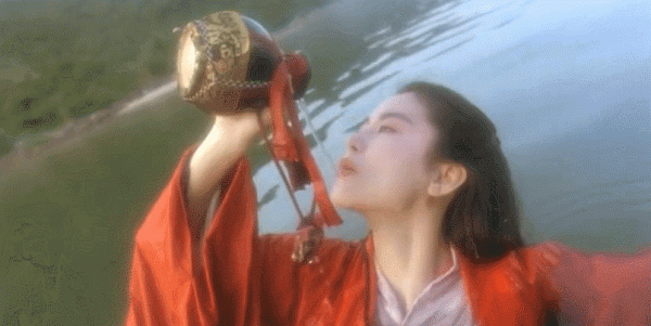 港片八大名場面，林青霞喝酒，朱茵眨眼，張敏回頭，陳法蓉勾桌子