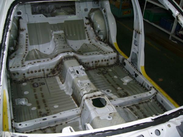 操控性完美的汽車為什麼很難製造，與車身剛度有什麼關係