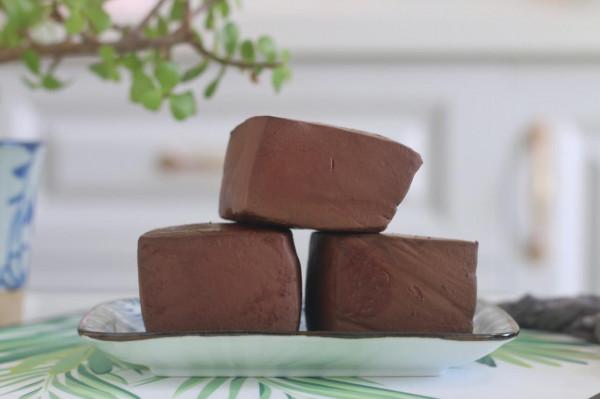 大愛的血豆腐,製作是如此簡單,沒任何新增,自己做得放心吃 大愛的血豆腐,製作是如此簡單,沒任何新增,自己做得放心吃