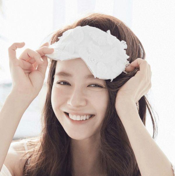 素顏也擋不住的美貌 怎麼就被短髮耽誤了？