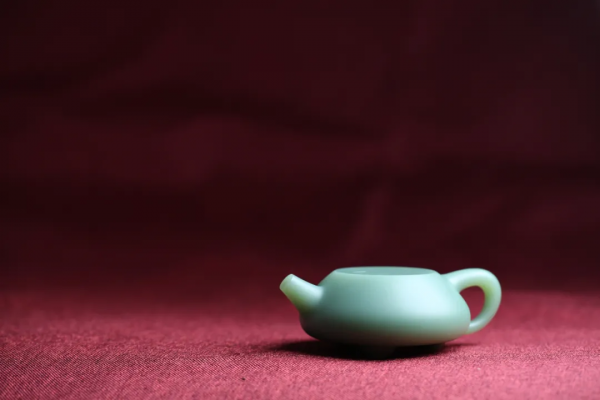 「凡刻」“問”一把石瓢玉“壺”