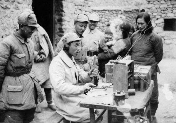 陳官莊全軍覆沒，杜聿明被俘後吐槽：邱瘋子害了我