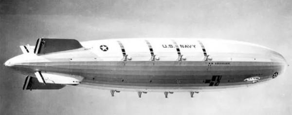 不服不行！100年前美國就造出了飛行航母