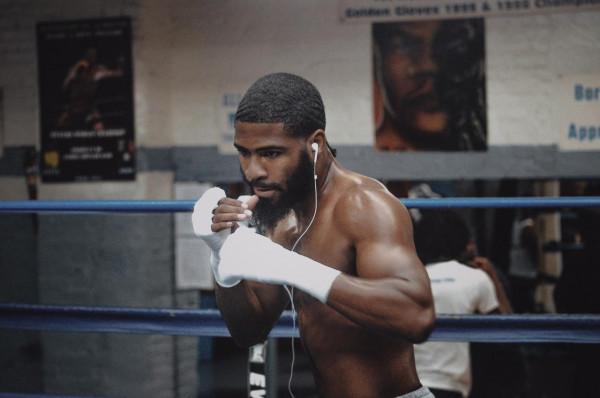 富爾頓認為,自己和恩尼斯是當今費城職業拳擊的領軍人物 富爾頓認為,自己和恩尼斯是當今費城職業拳擊的領軍人物