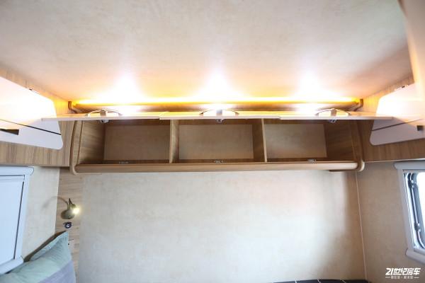 途佳H300高性價比平頭輕卡房車，選裝的配置它居然標配