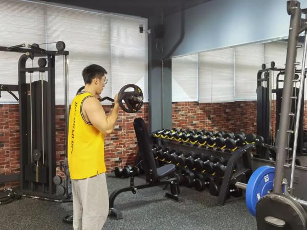 節後掀起&OpenCurlyDoubleQuote;健身熱&rdquo;，運動健身需科學丨愛申活暖心春