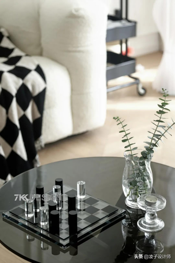 90後小姐姐的135㎡輕法式美家！簡約中不失浪漫優雅