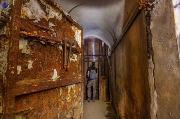 “朱可夫的掩體”，建於第二次世界大戰期間，深度為 30 米