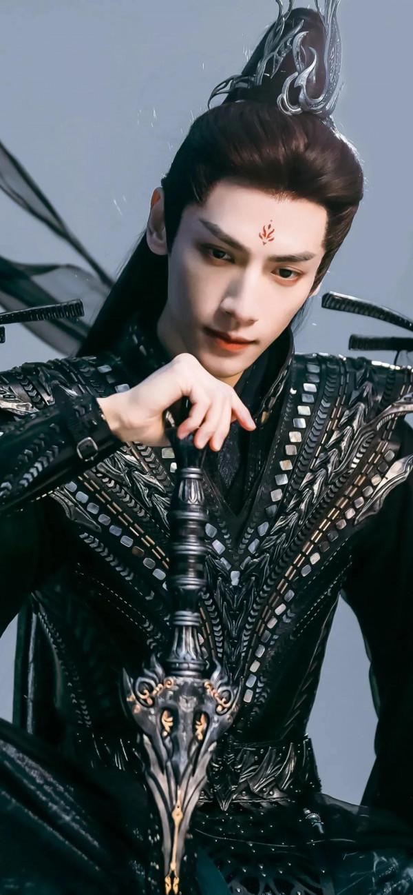 羅雲熙明星桌布：你的眼神在溫柔些，月亮會融化，我也會