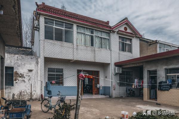 農村泥瓦匠說“農房改造儘量少用地板磚”，為什麼