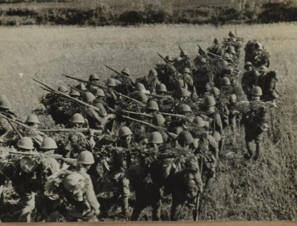 遠征軍抓到日軍怎麼辦？營長：機動作戰，不帶俘虜，就地處決