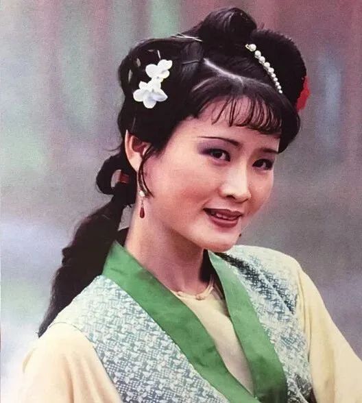 賈寶玉的最後一夢:陪賈寶玉走到最後的女人是誰? 賈寶玉的最後一夢:陪賈寶玉走到最後的女人是誰?