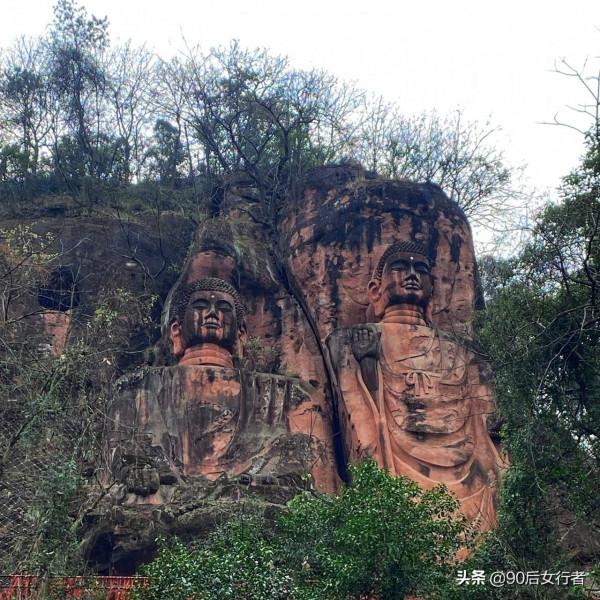 蜀中僅次於青城、峨眉的仙山，曾封山改造多年，重歸後遭遊客吐槽
