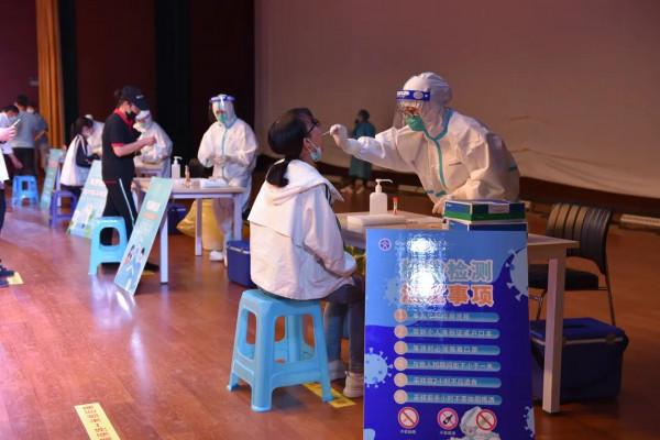 【旅院聚焦】啊~~!剛做完核酸檢測,我又體驗了一把新科技…… 【旅院聚焦】啊~~!剛做完核酸檢測,我又體驗了一把新科技……