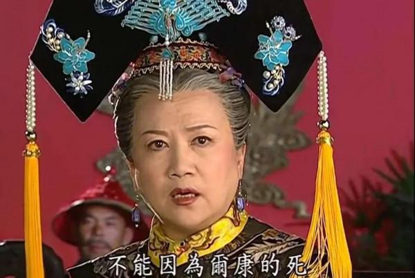 原來甄嬛就是還珠裡的老佛爺，難怪晴兒這麼受寵，也不看看她是誰