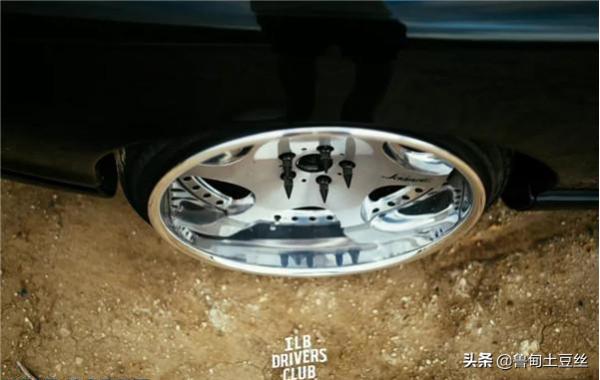 「轂銳馳」英國車友改裝在國內很小眾的捷豹XKR 「轂銳馳」英國車友改裝在國內很小眾的捷豹XKR