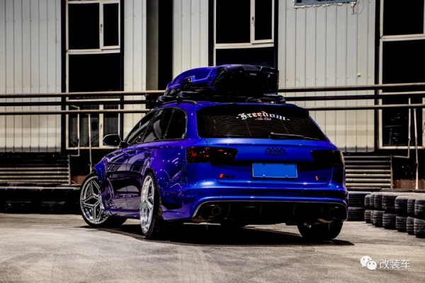 保時捷車主為了帶娃再添奧迪RS6，給孩子一個完美的童年