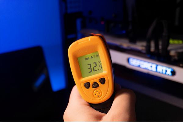 可以壓5800X的雙塔！DARK ROCK PRO 4，很冷很安靜