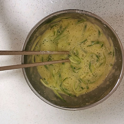 10分鐘懶人必備菜，有了西葫蘆雞蛋餅全搞定