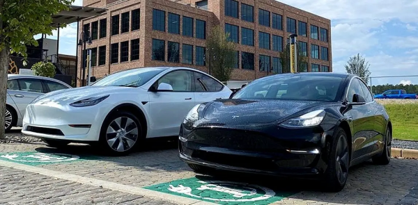 中國電動汽車銷量佔全球電動車市場19%的份額