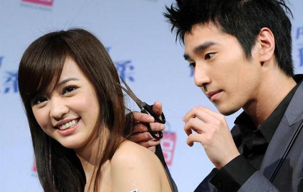 趙又廷的璀璨情史,和他身邊不得不說的女人 趙又廷的璀璨情史,和他身邊不得不說的女人