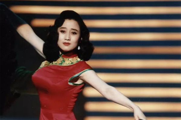 港圈審美迷惑，明明get不到美，卻被誇上天的6位女港星