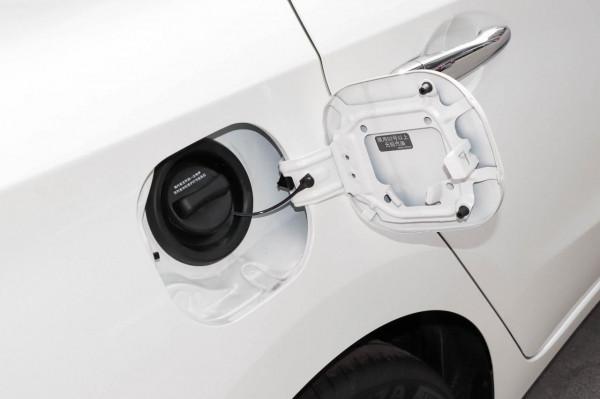 日產藍鳥養車費用解析，日燃油消費僅需20元，真有這麼省？