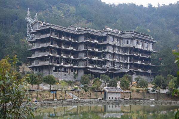 靜坐的練習方法，其實很簡單，人人都可以學