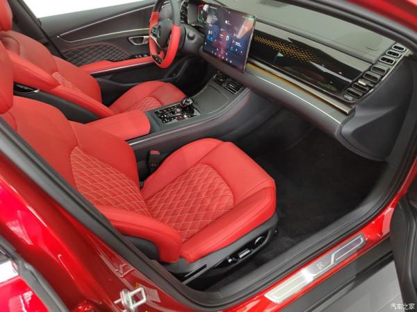 5G丹拿你來了 這內飾愛了愛了