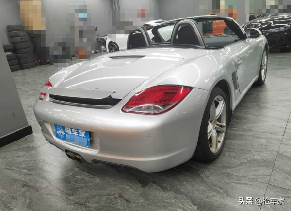 不到20萬買臺10年的保時捷boxster，看到底盤連檢測師都驚了