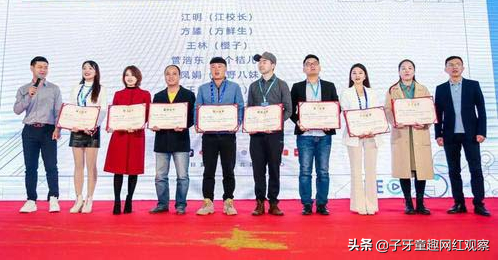 農村小夥阮飛剛，如何從無數人中脫穎而出，成為網路紅人？