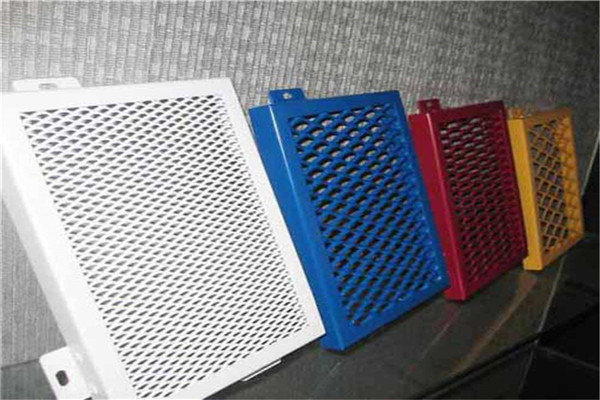 什麼是鋁網板? 什麼是鋁網板?