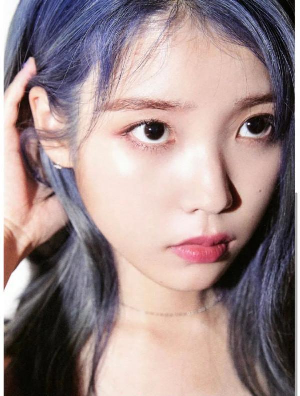 韓星街拍 | 蛀牙警告！IU的街拍怕是比她的歌還要甜