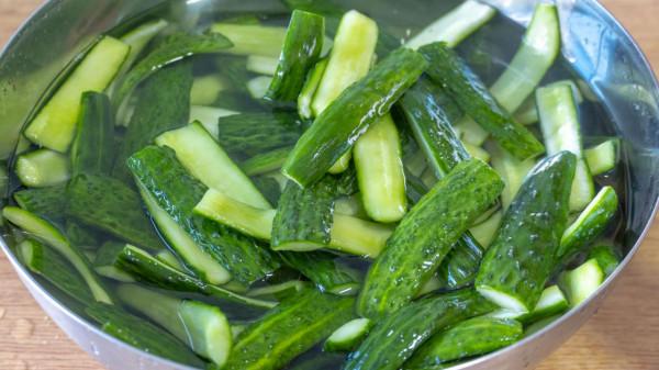 冬補三九，別總大魚大肉，10種鹼性食物要多吃，潤燥滋補身體好