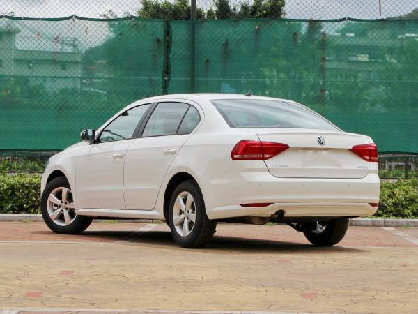 大眾朗逸開了6年還掛個“實習”標,買方:突然有點不敢買了 大眾朗逸開了6年還掛個“實習”標,買方:突然有點不敢買了