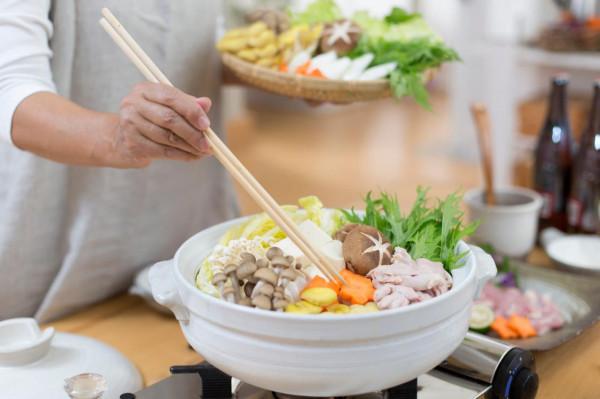 吃火鍋也能減肥！在 5 分鐘內製作的減肥鍋食譜