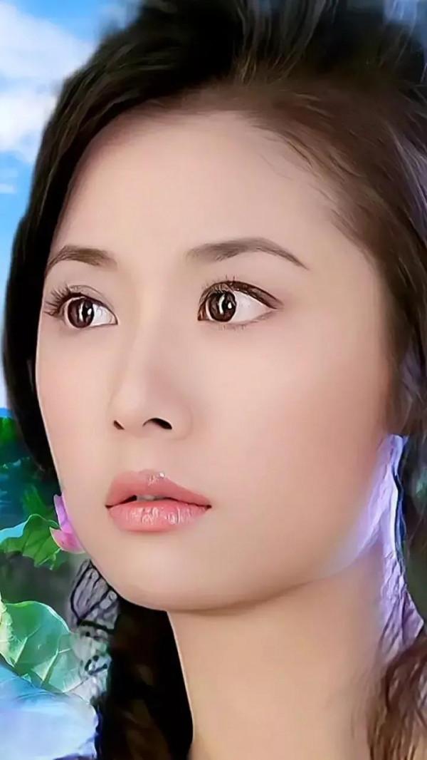 林心如、劉亦菲、宋茜、董璇、塗黎曼，誰更漂亮一點呢？