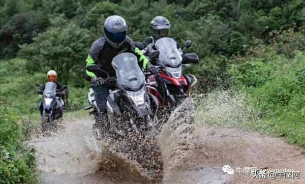兩萬元級休旅車怎麼選?這幾款是否中你的意? 兩萬元級休旅車怎麼選?這幾款是否中你的意?