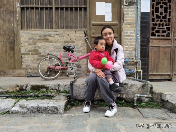 漢EV自駕廣西,在灕江邊上最美的江邊駐車,租輛電動車逛興坪古鎮 漢EV自駕廣西,在灕江邊上最美的江邊駐車,租輛電動車逛興坪古鎮