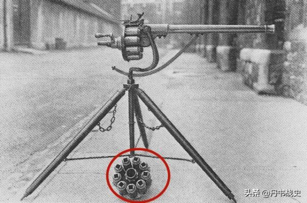 300年前的速射武器，英國帕克爾轉膛槍