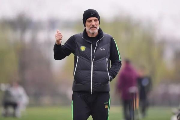 逗妹吐槽：國安輸廣州城0-5，這我也是今天才知道