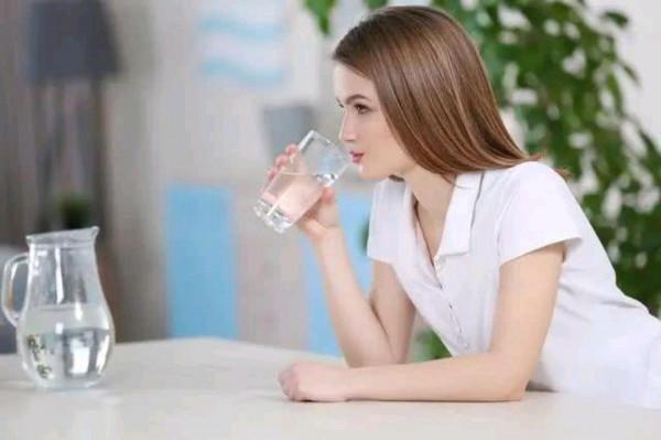 女性朋友日常做好4件事，或能遠離&OpenCurlyDoubleQuote;老年臭&rdquo;，一起來了解一下