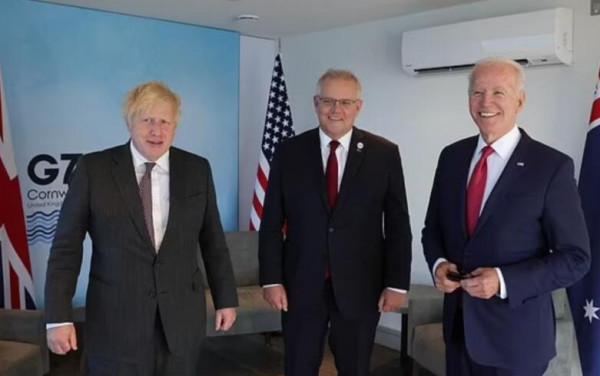 9月18日,美澳同時上演“靚麗風景線”,多名警察被打骨折送醫院 9月18日,美澳同時上演“靚麗風景線”,多名警察被打骨折送醫院