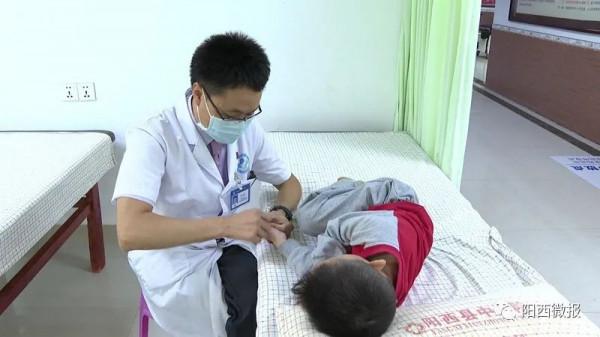 天氣轉涼“貼秋膘”怎樣吃更科學? 天氣轉涼“貼秋膘”怎樣吃更科學?