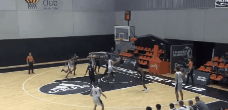 雷阿倫侄子，18歲，身高2米03！單場22分10板，他能進NBA嗎？