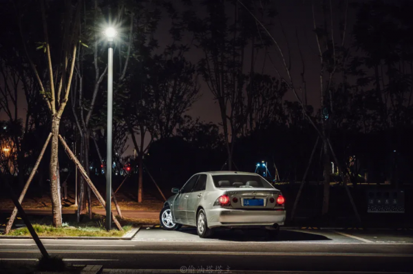 爛漫靈魂歸屬—雷克薩斯is200