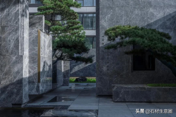 灰色石材營造的住宅美感